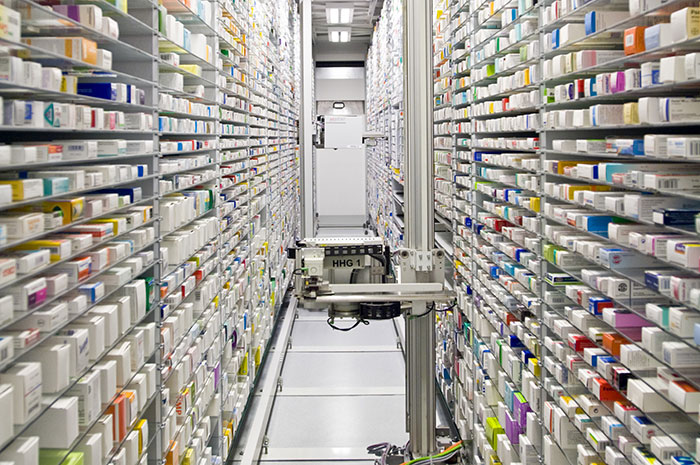 Lagerroboter Apotheke Boznerplatz Innsbruck